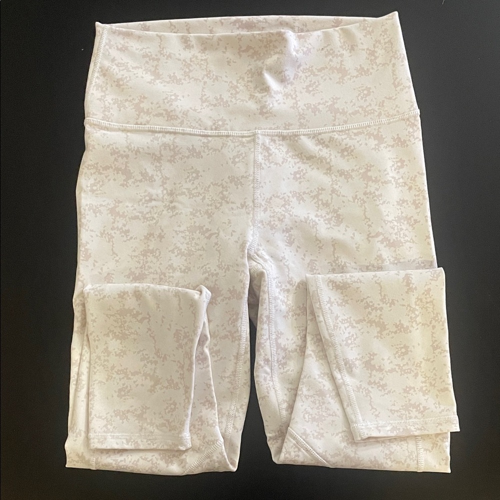 Fabletics Cream Patterned Bike Shorts